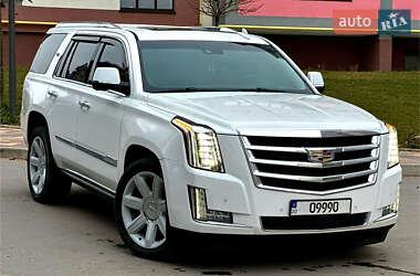 Позашляховик / Кросовер Cadillac Escalade 2016 в Тернополі