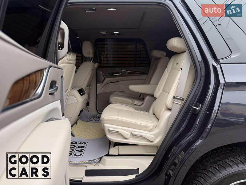 Внедорожник / Кроссовер Cadillac Escalade 2022 в Одессе фото 23 Внедорожник / Кроссовер Cadillac Escalade 2022 в Одессе