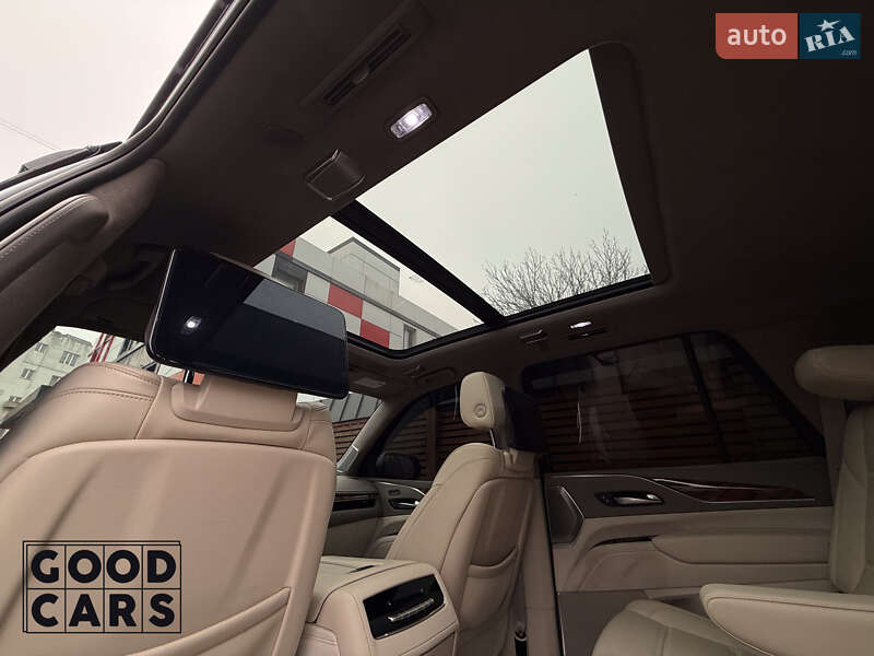 Внедорожник / Кроссовер Cadillac Escalade 2022 в Одессе фото 40 Внедорожник / Кроссовер Cadillac Escalade 2022 в Одессе