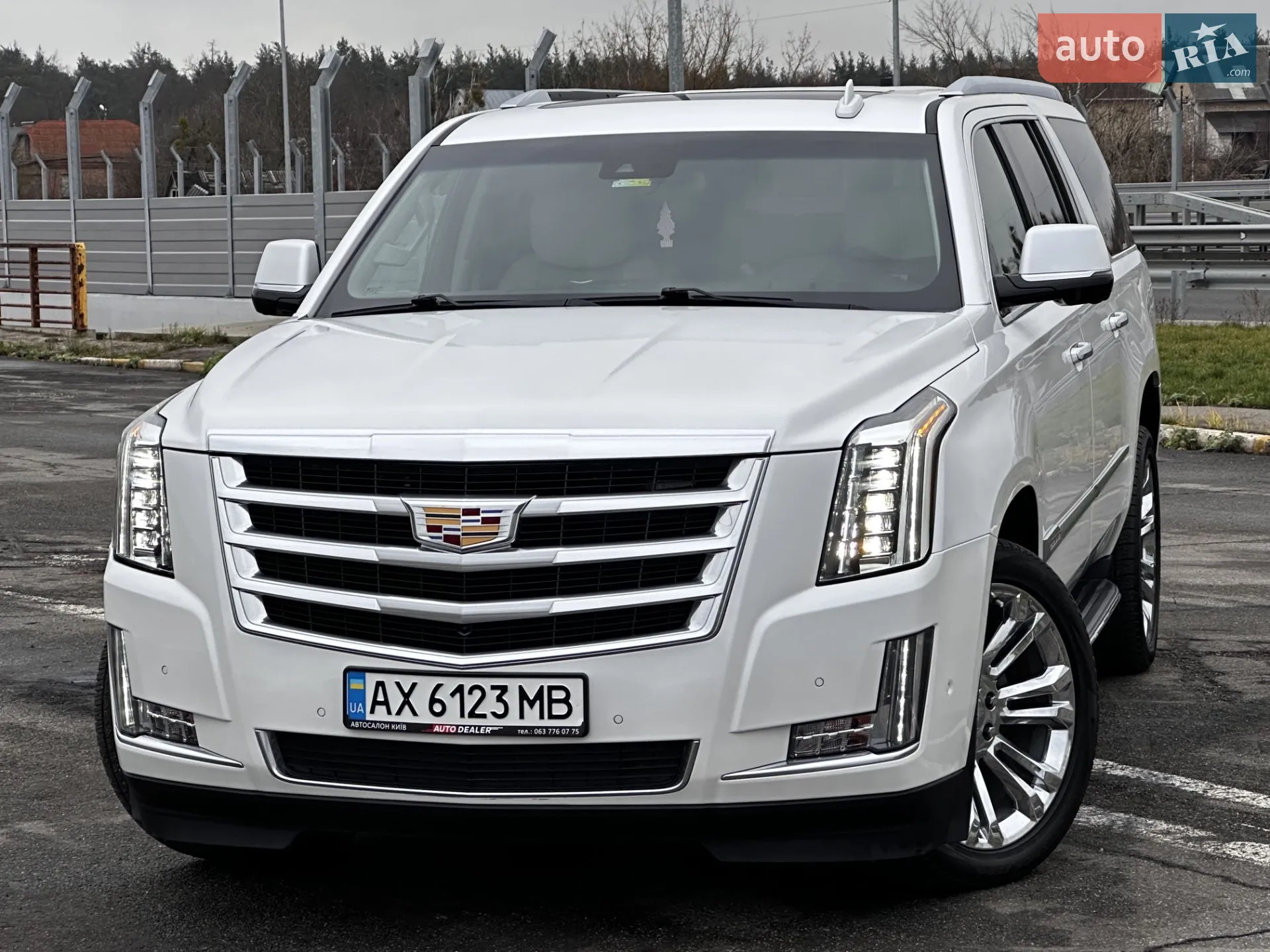 2018 Cadillac Escalade - мініатюра 9