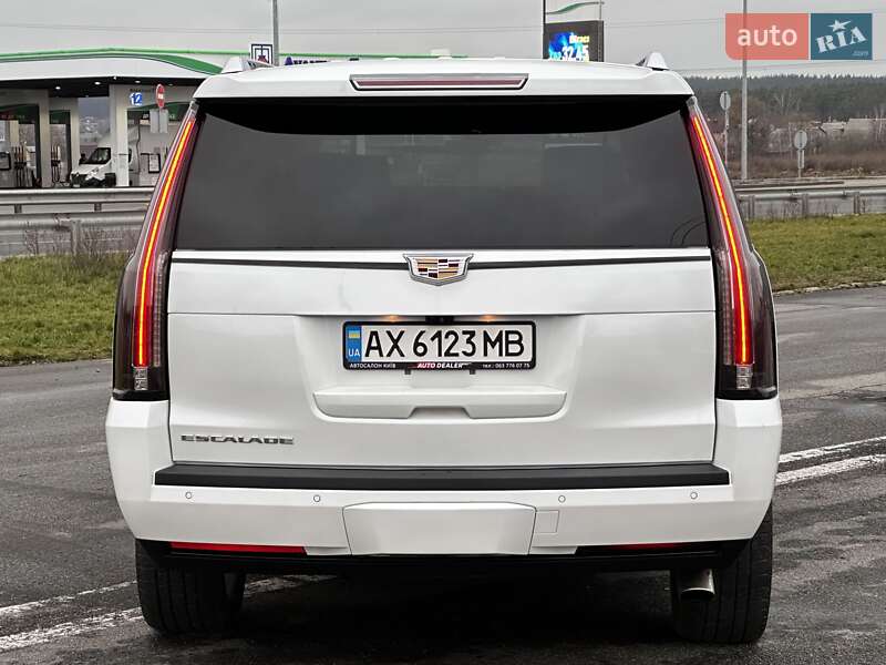 Позашляховик / Кросовер Cadillac Escalade 2018 в Києві фото 14 Позашляховик / Кросовер Cadillac Escalade 2018 в Києві