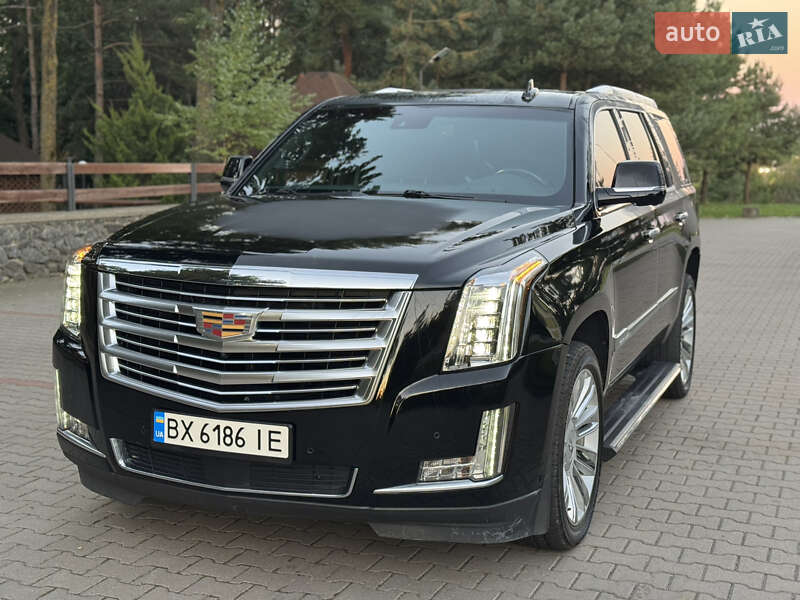 Внедорожник / Кроссовер Cadillac Escalade 2016 в Хмельницком