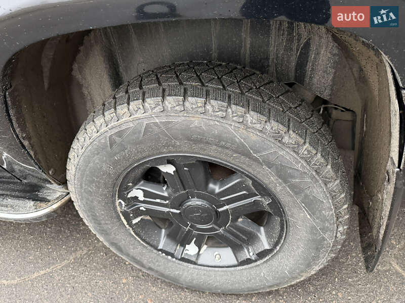 Позашляховик / Кросовер Cadillac Escalade 2007 в Умані фото 25 Позашляховик / Кросовер Cadillac Escalade 2007 в Умані