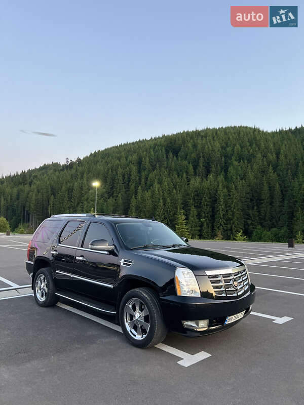Внедорожник / Кроссовер Cadillac Escalade 2007 в Одессе фото 43 Внедорожник / Кроссовер Cadillac Escalade 2007 в Одессе