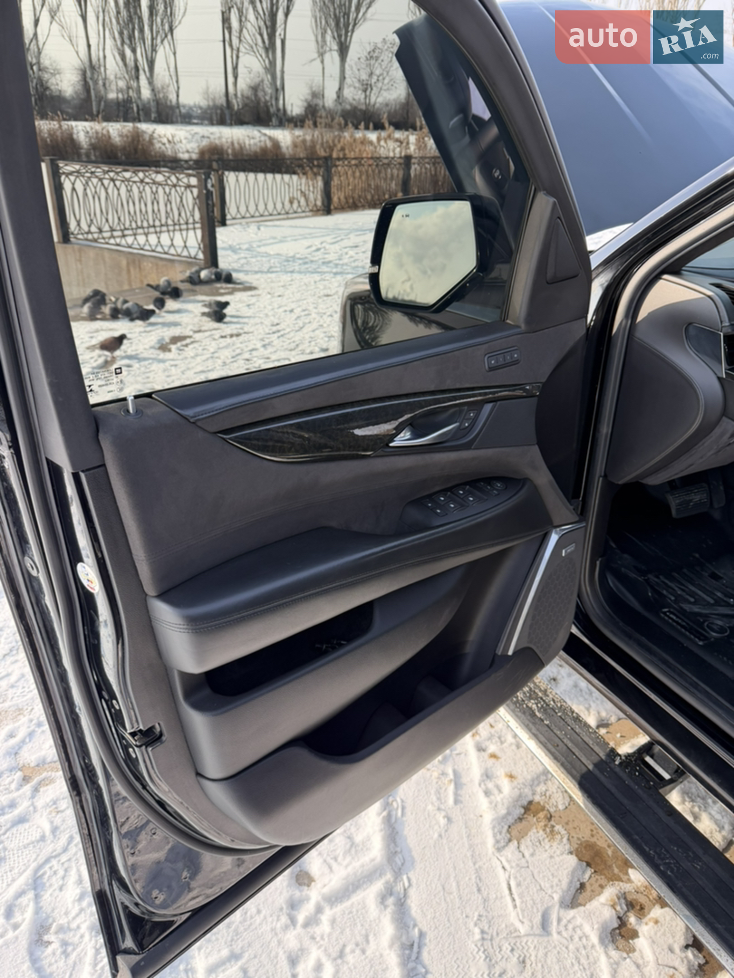 2018 Cadillac Escalade - мініатюра 15