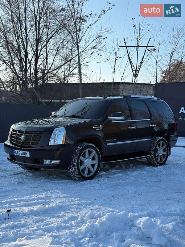 Внедорожник / Кроссовер Cadillac Escalade 2006 в Запорожье фото 5 Внедорожник / Кроссовер Cadillac Escalade 2006 в Запорожье