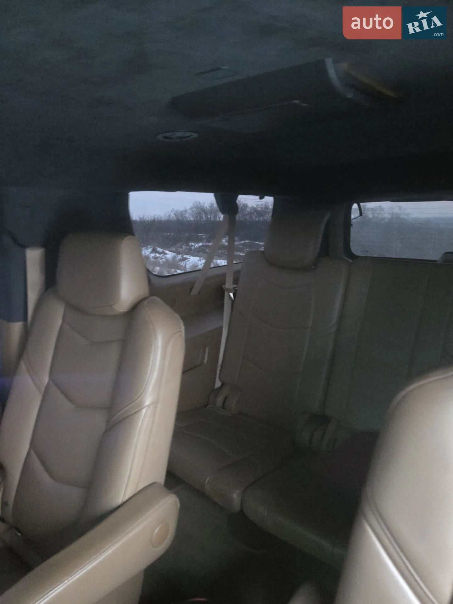 2017 Cadillac Escalade - мініатюра 32