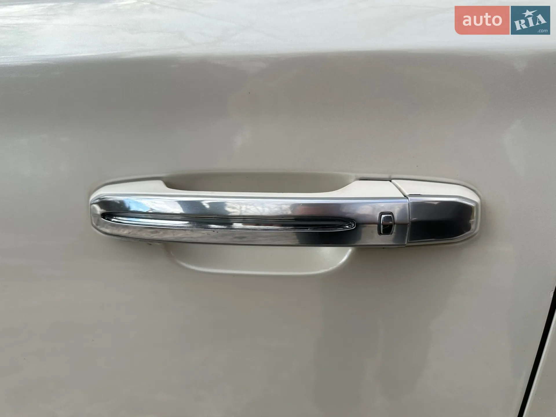 2014 Cadillac Escalade - мініатюра 27