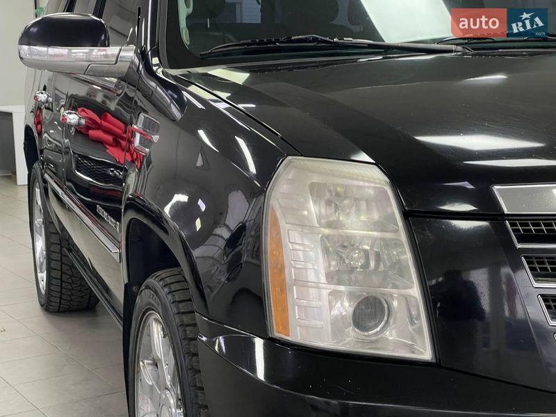 Внедорожник / Кроссовер Cadillac Escalade 2008 в Киеве фото 3 Внедорожник / Кроссовер Cadillac Escalade 2008 в Киеве