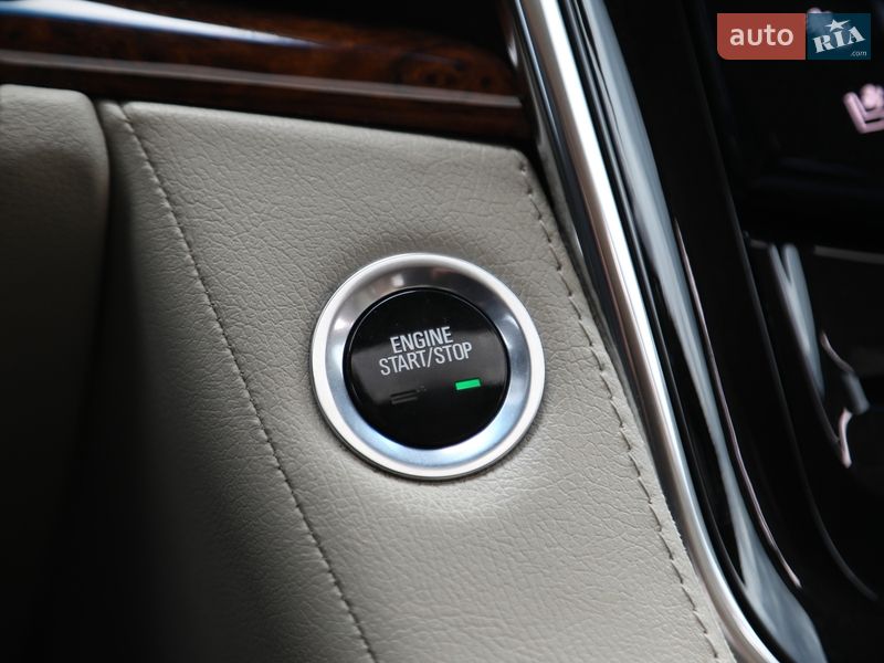 Позашляховик / Кросовер Cadillac Escalade 2014 в Харкові