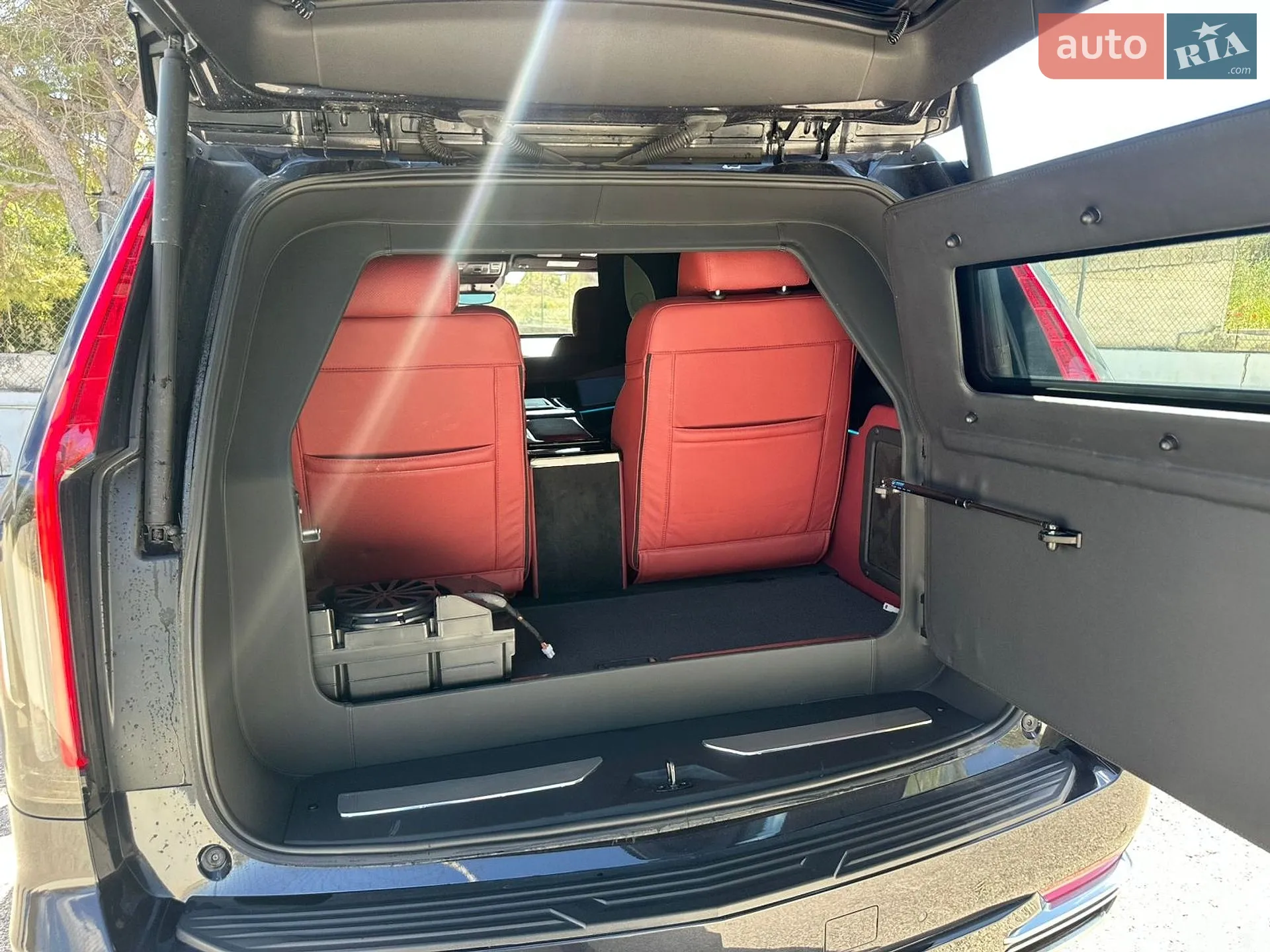 2022 Cadillac Escalade - мініатюра 25