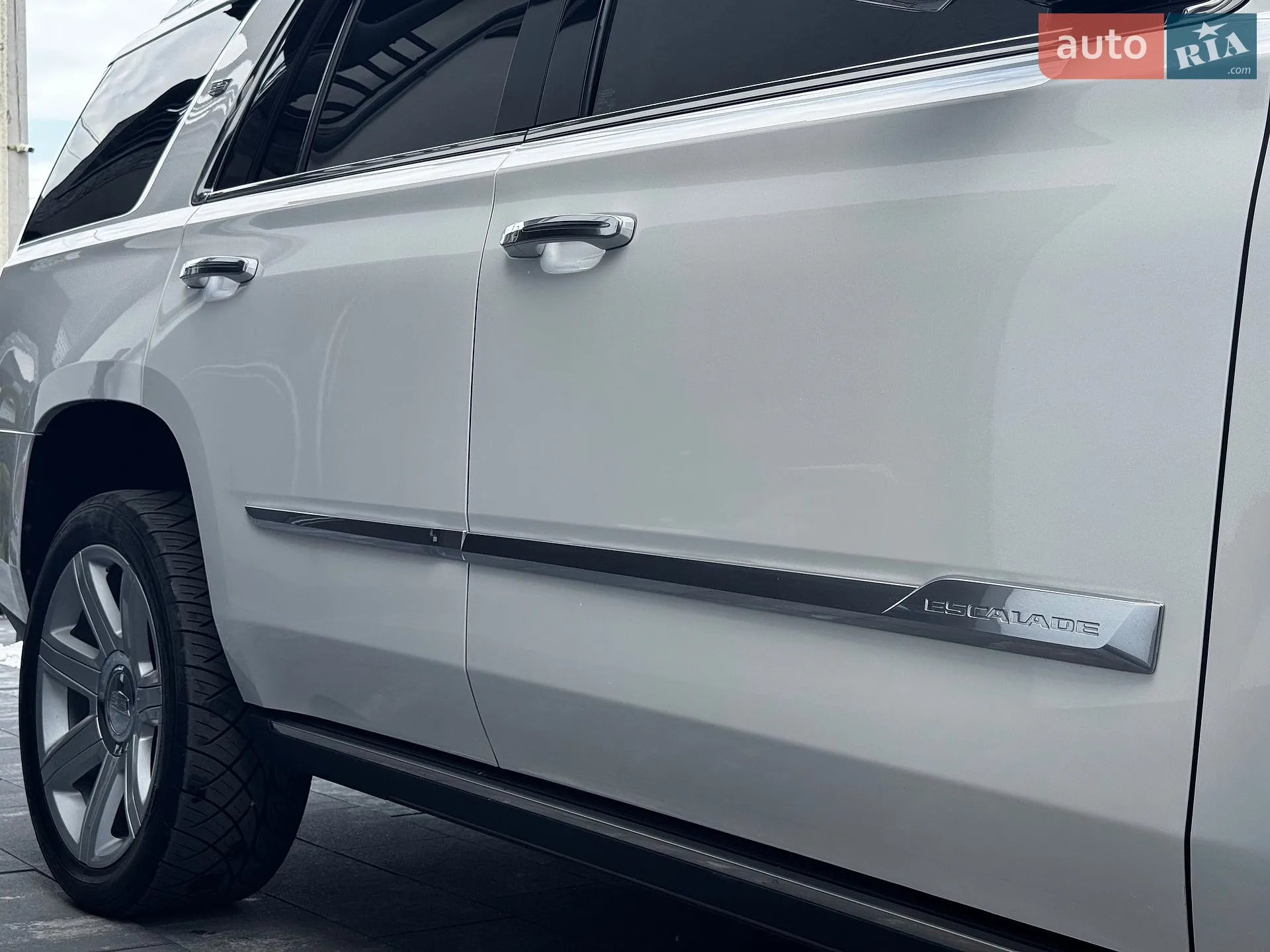 2016 Cadillac Escalade - мініатюра 22