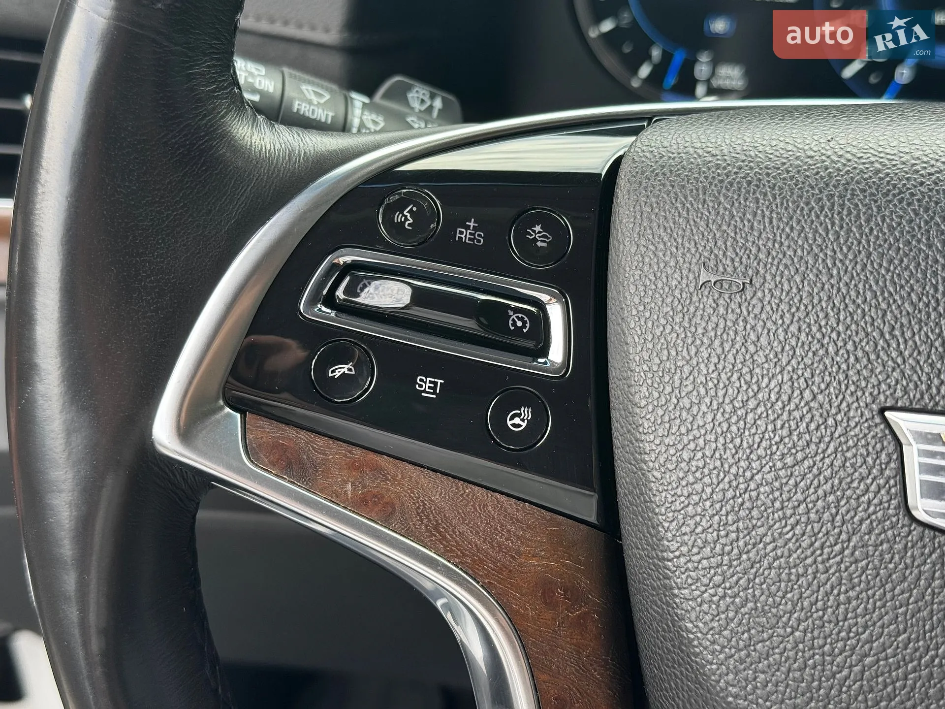 2016 Cadillac Escalade - мініатюра 45