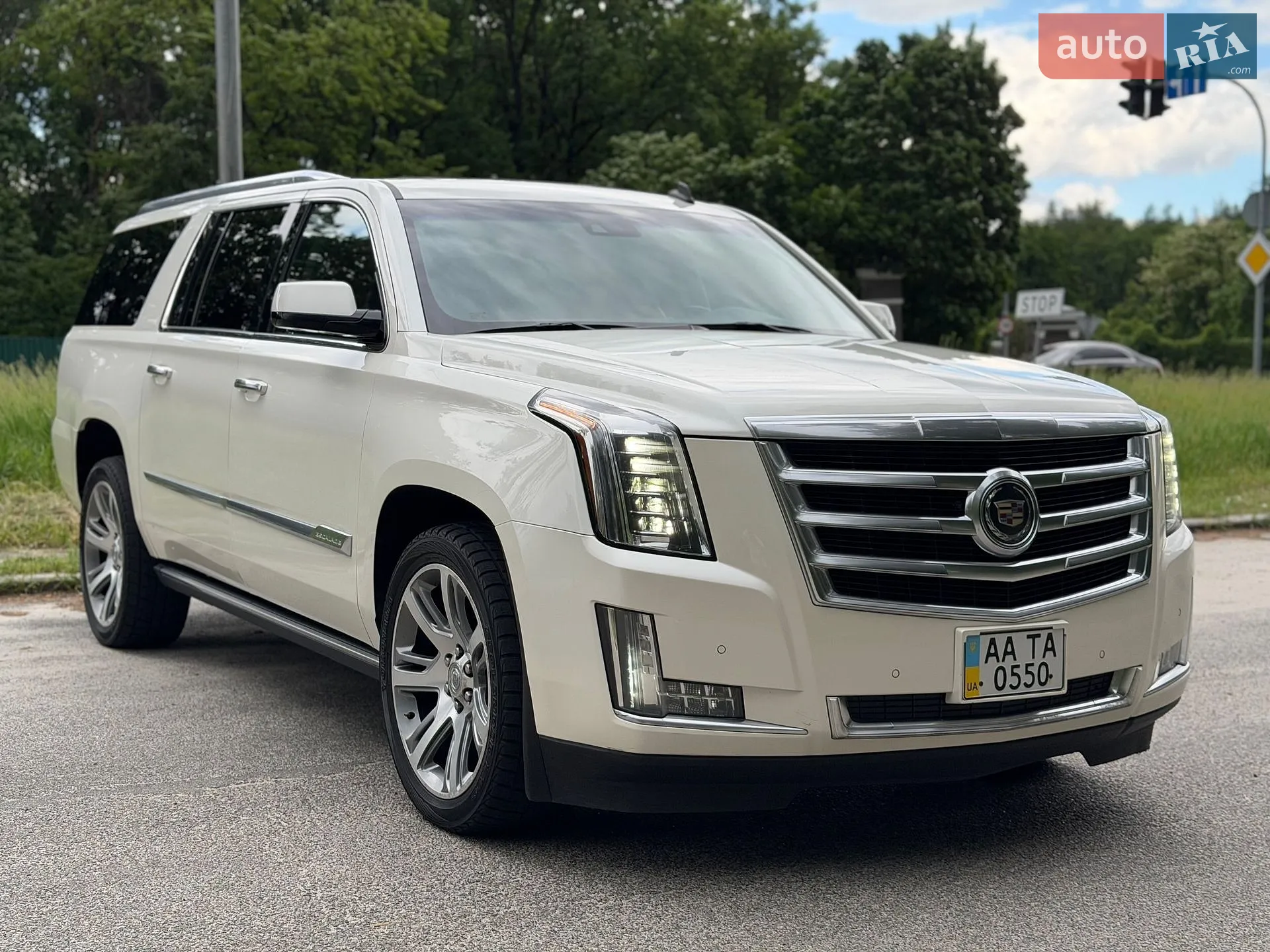 2014 Cadillac Escalade - мініатюра 5