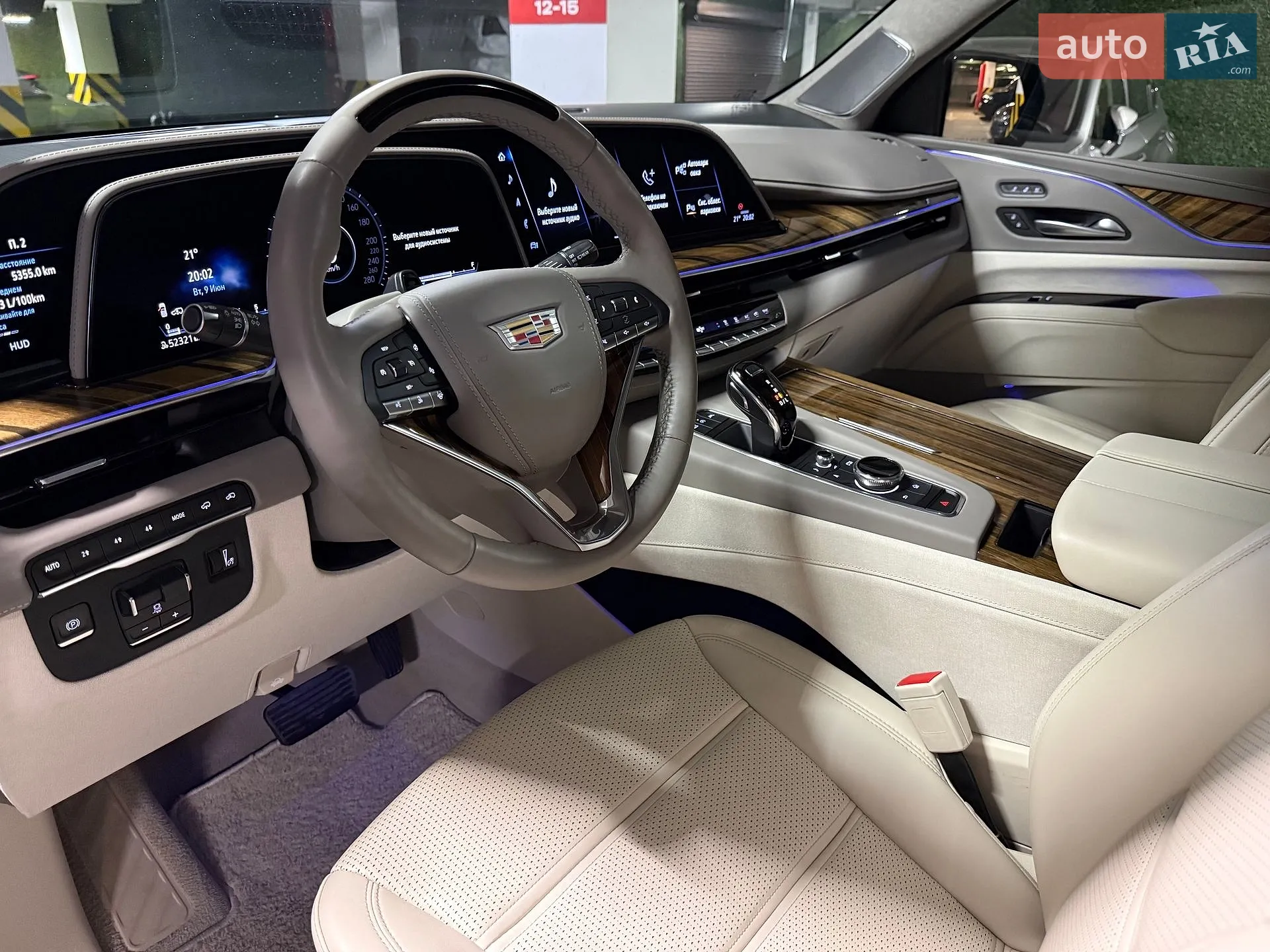 2022 Cadillac Escalade - мініатюра 44
