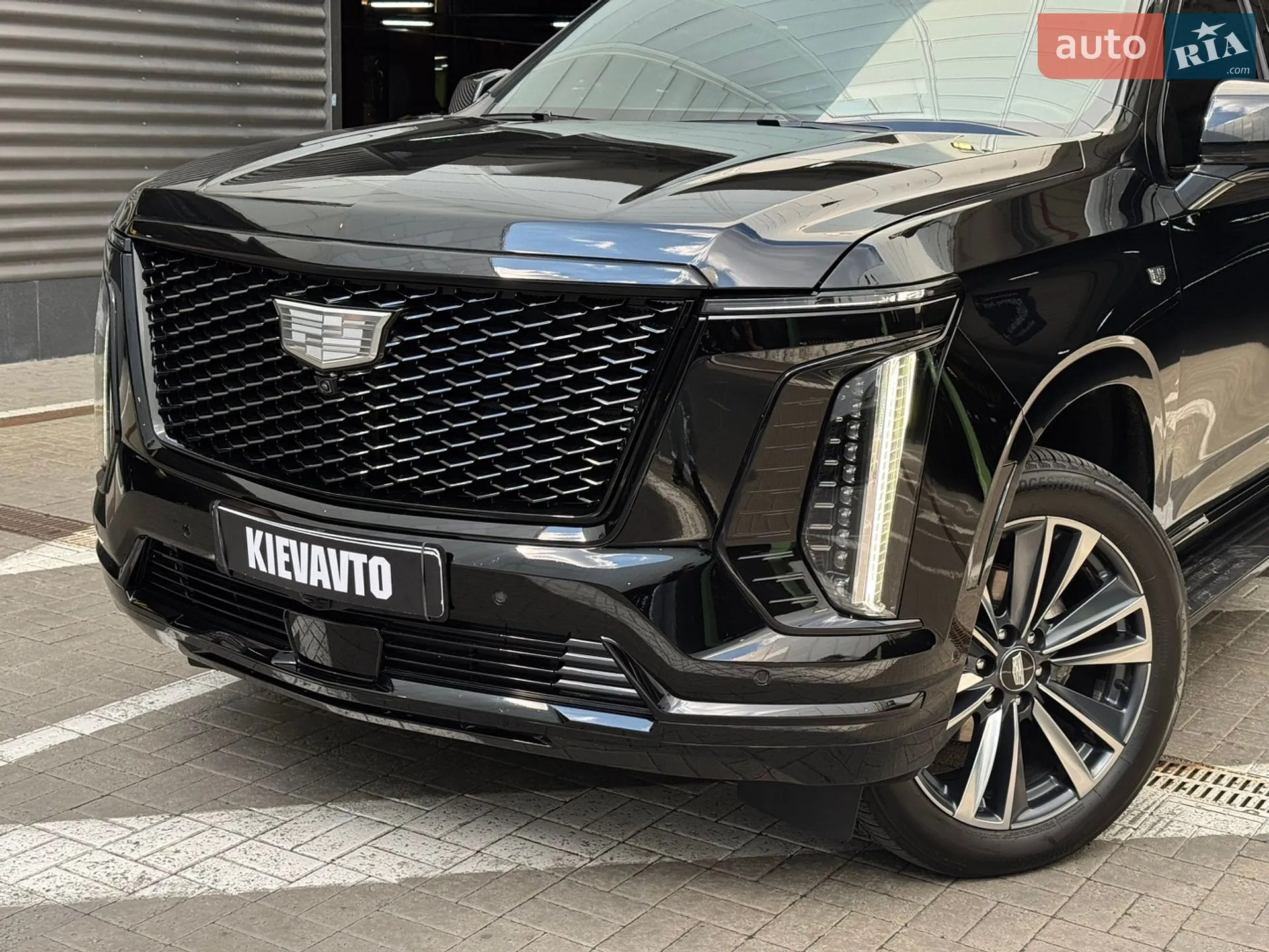 2024 Cadillac Escalade - мініатюра 13