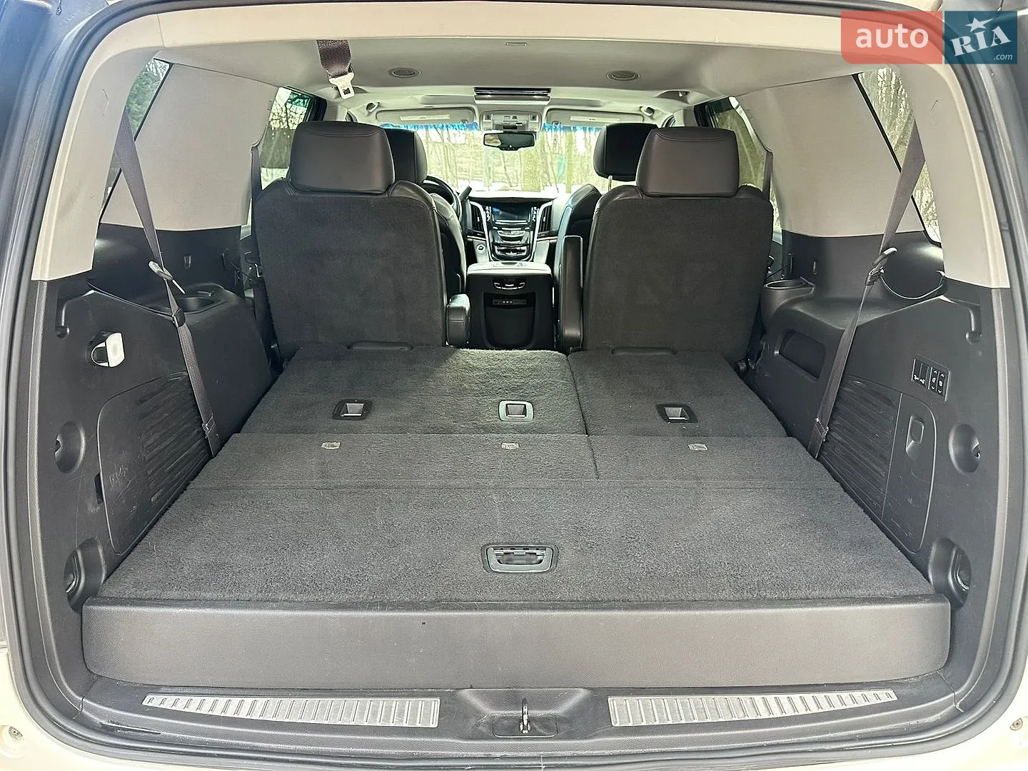 2014 Cadillac Escalade - мініатюра 24