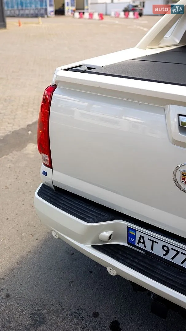 2012 Cadillac Escalade - мініатюра 10