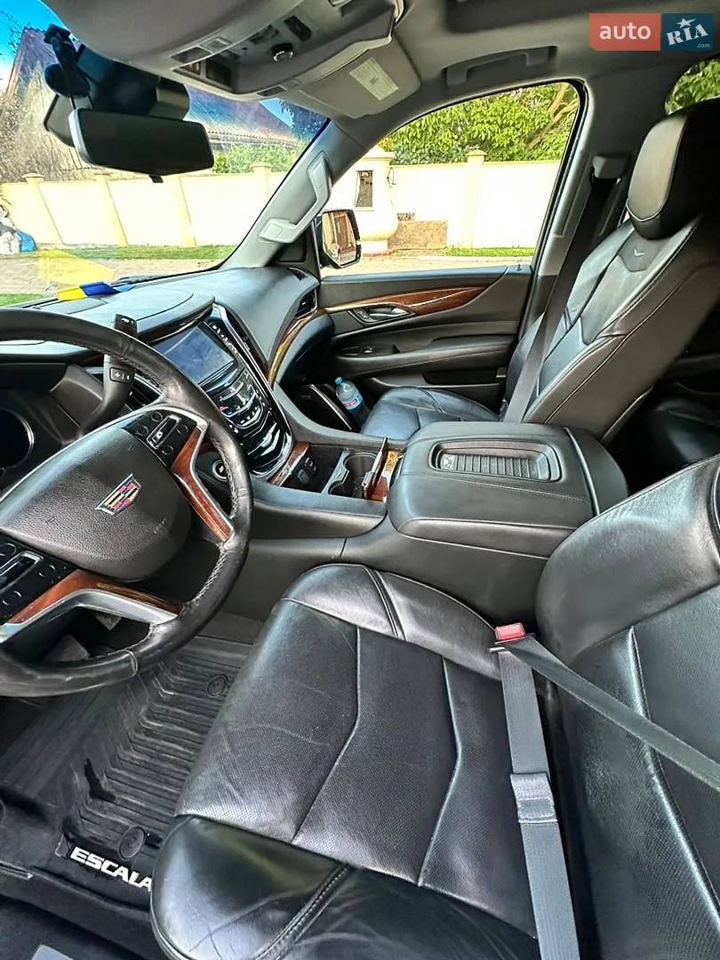 2018 Cadillac Escalade - мініатюра 16