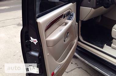 Внедорожник / Кроссовер Cadillac Escalade 2004 в 