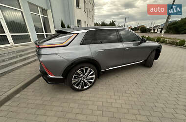 Внедорожник / Кроссовер Cadillac Lyriq 2024 в Киеве