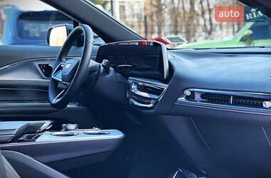 Внедорожник / Кроссовер Cadillac Lyriq 2024 в 
