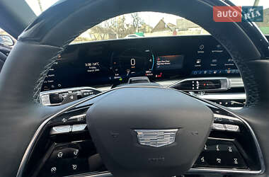 Внедорожник / Кроссовер Cadillac Lyriq 2024 в 