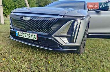 Фастбэк Cadillac Lyriq 2023 в 