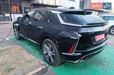 Внедорожник / Кроссовер Cadillac Lyriq 2023 в 