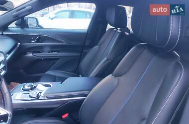 Внедорожник / Кроссовер Cadillac Lyriq 2023 в 