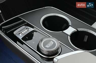 Внедорожник / Кроссовер Cadillac Lyriq 2023 в 