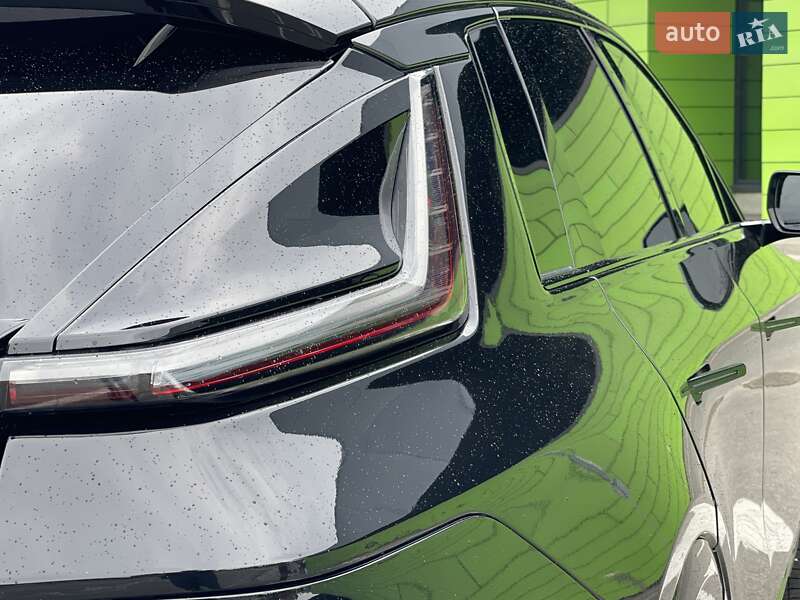 Внедорожник / Кроссовер Cadillac Lyriq 2023 в Киеве