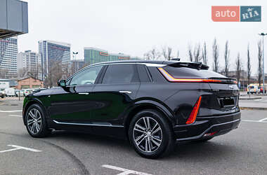 Позашляховик / Кросовер Cadillac Lyriq 2023 в 