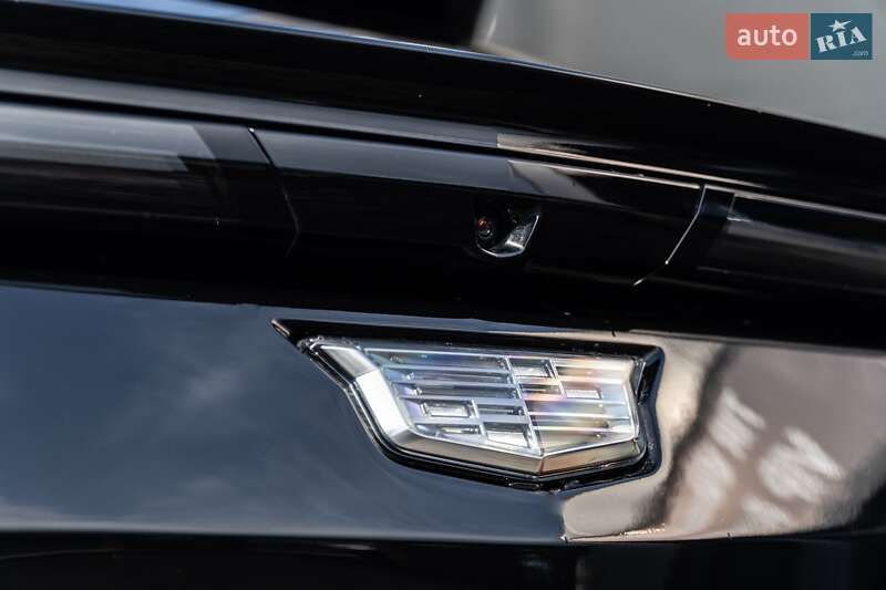 Внедорожник / Кроссовер Cadillac Lyriq 2022 в Ужгороде фото 4 Внедорожник / Кроссовер Cadillac Lyriq 2022 в Ужгороде