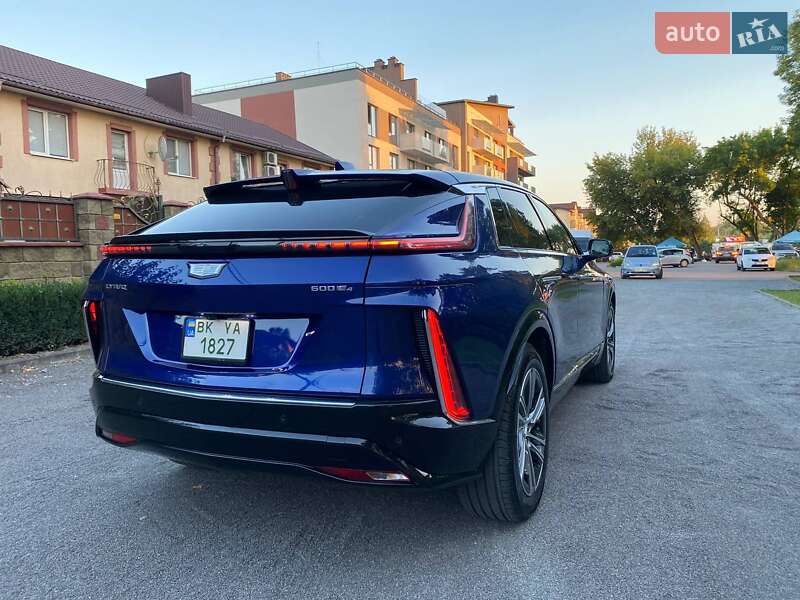 Внедорожник / Кроссовер Cadillac Lyriq 2023 в Ровно
