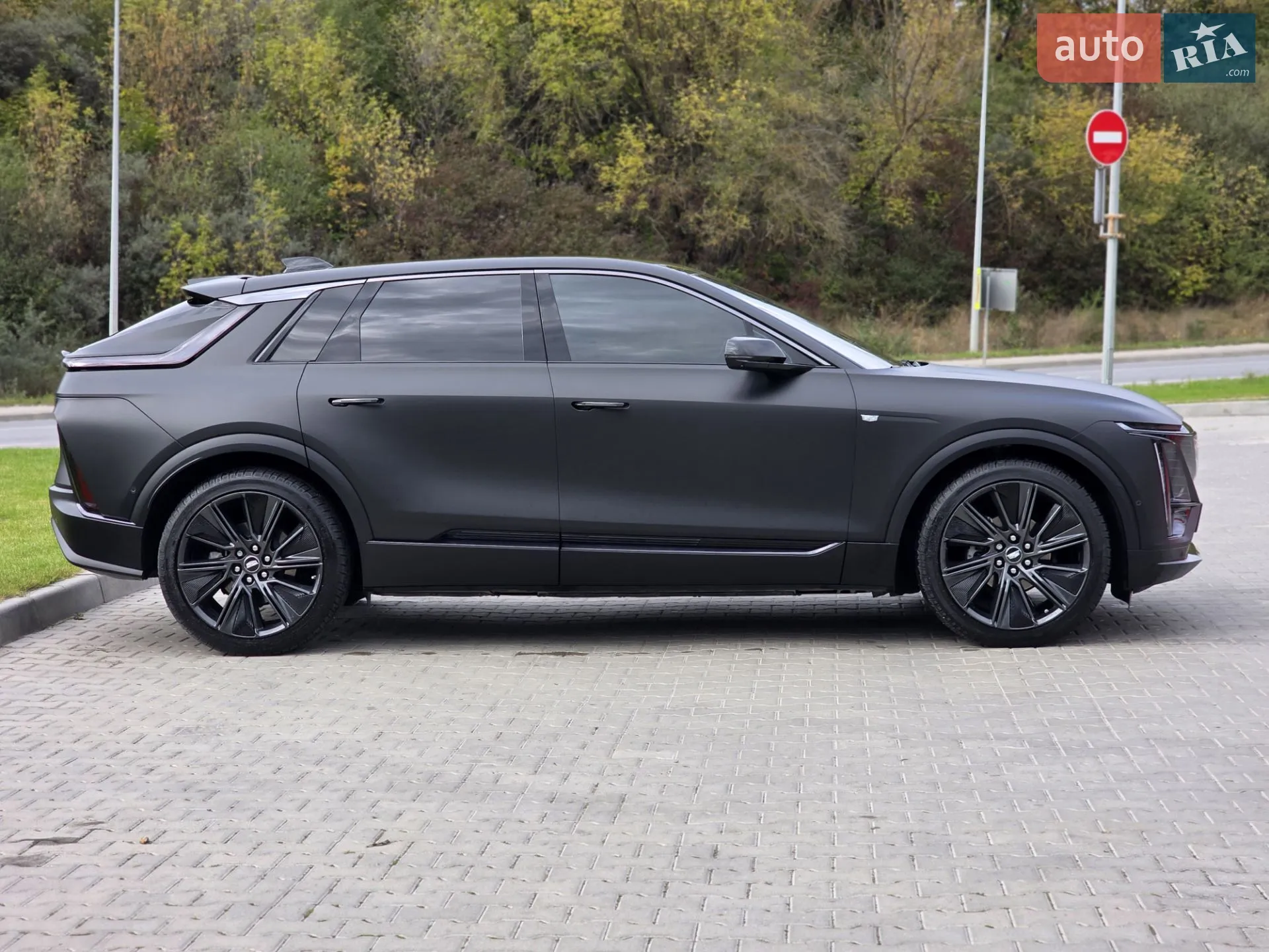 2024 Cadillac Lyriq - мініатюра 23