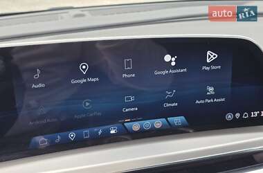 Внедорожник / Кроссовер Cadillac Lyriq 2024 в 