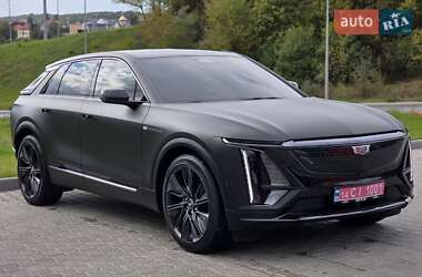 Внедорожник / Кроссовер Cadillac Lyriq 2024 в Тернополе