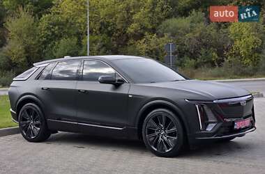 Внедорожник / Кроссовер Cadillac Lyriq 2024 в 