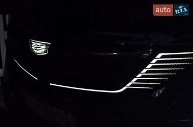 Внедорожник / Кроссовер Cadillac Lyriq 2024 в 
