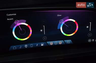 Внедорожник / Кроссовер Cadillac Lyriq 2024 в 