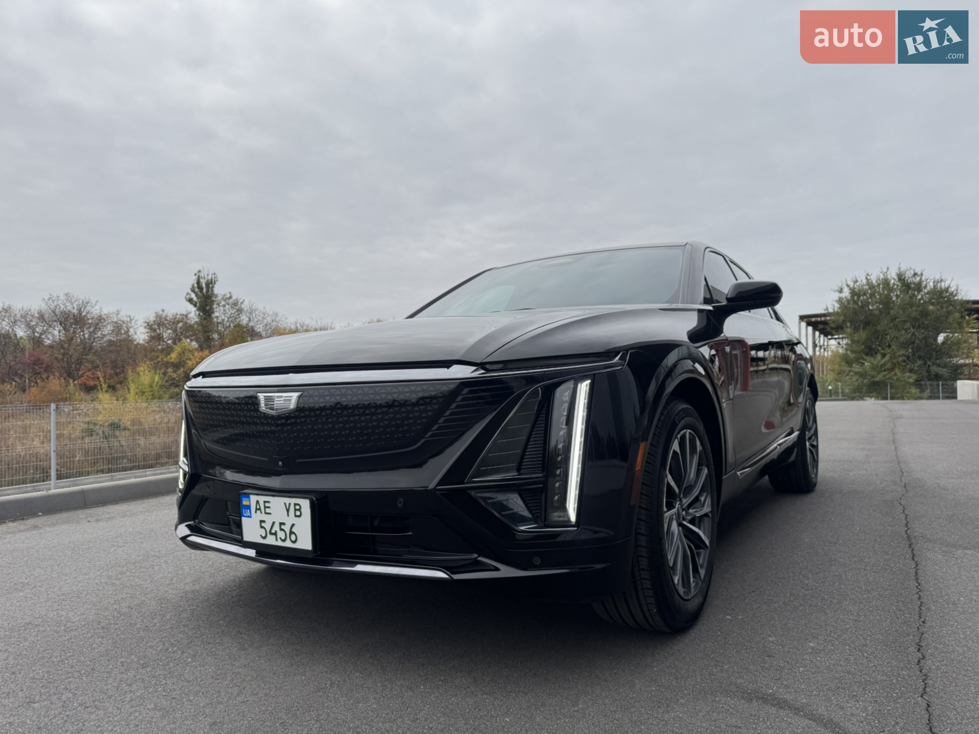 2023 Cadillac Lyriq - мініатюра 3