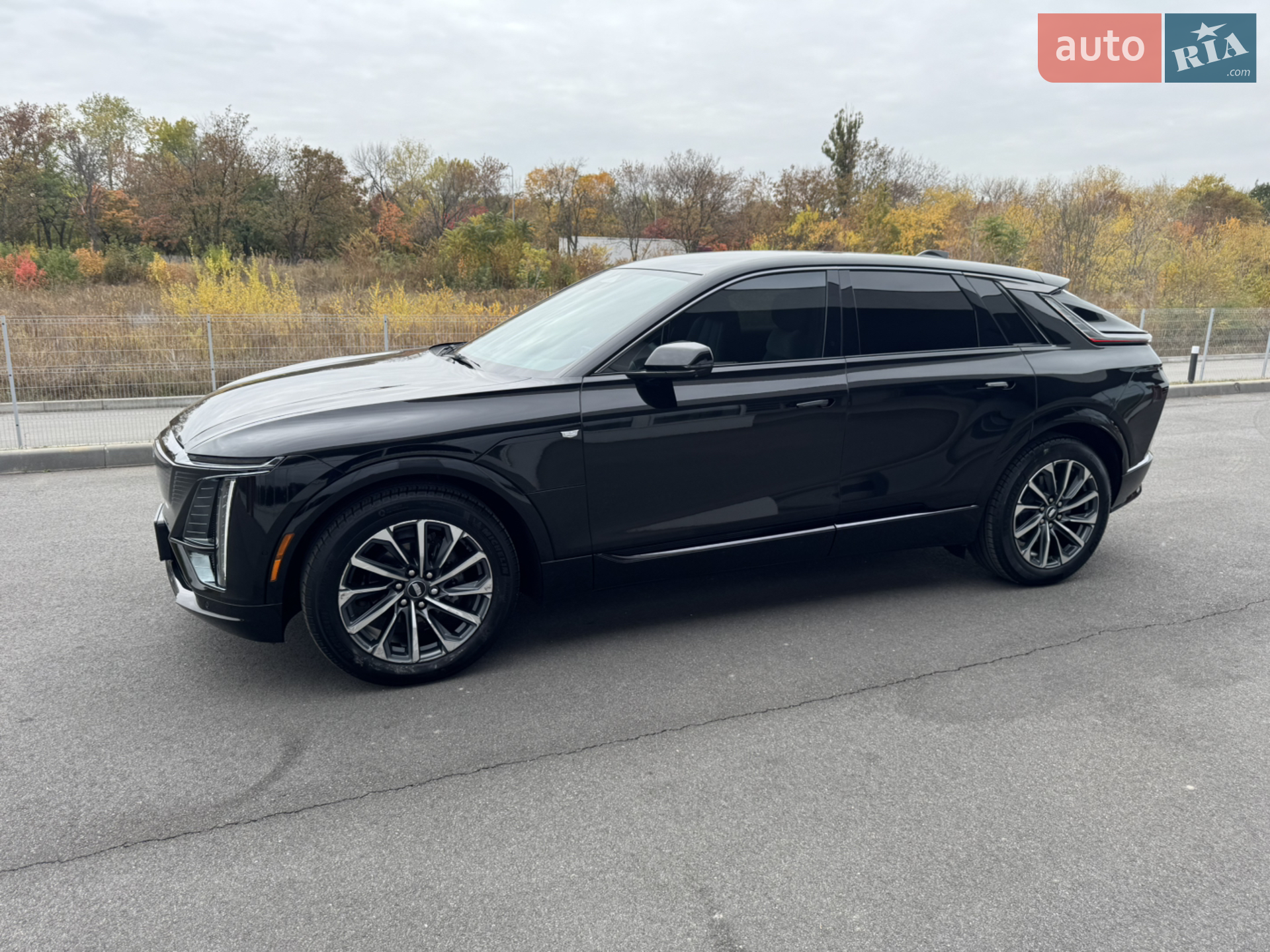 2023 Cadillac Lyriq - мініатюра 5