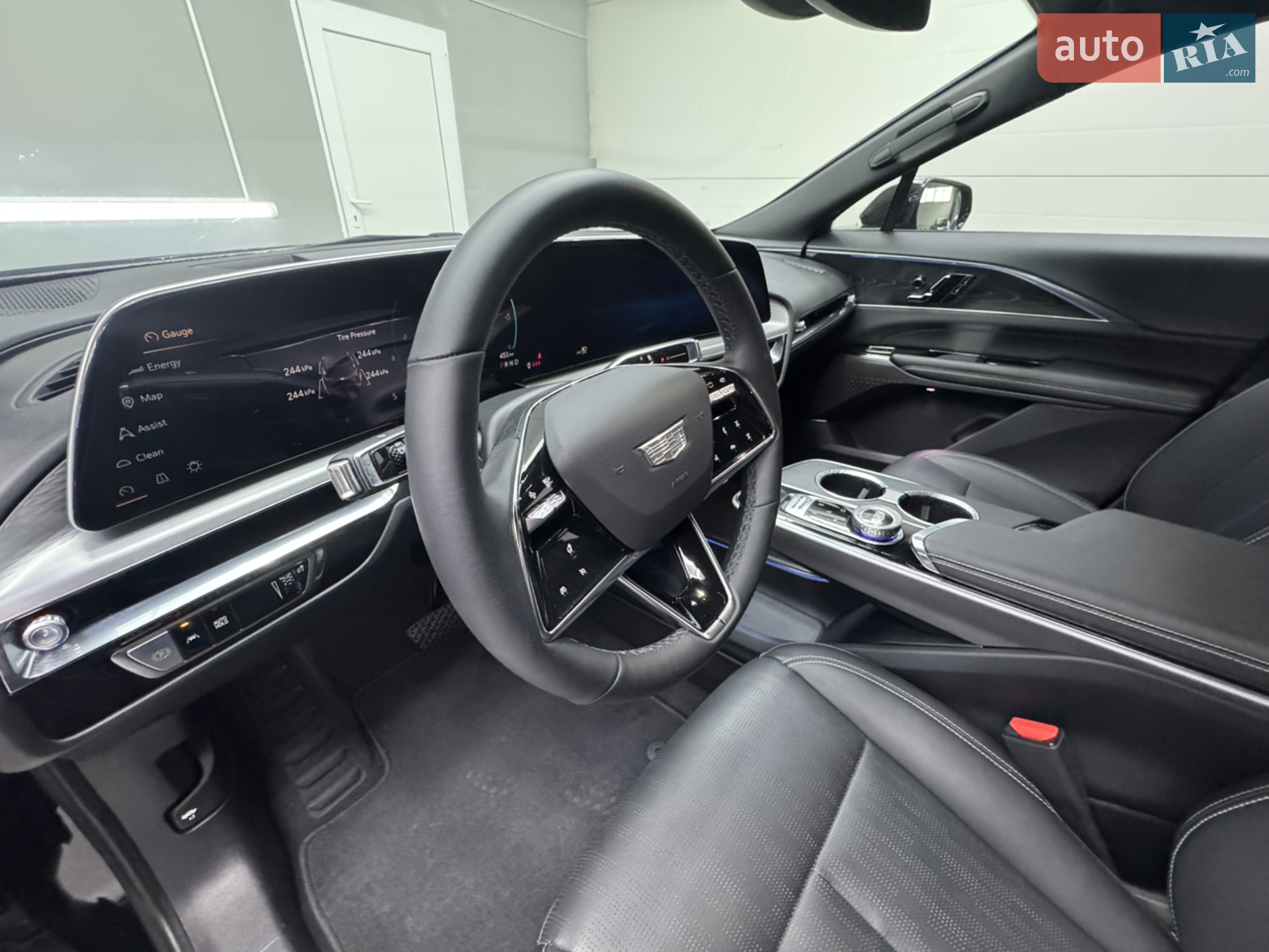 2023 Cadillac Lyriq - мініатюра 36