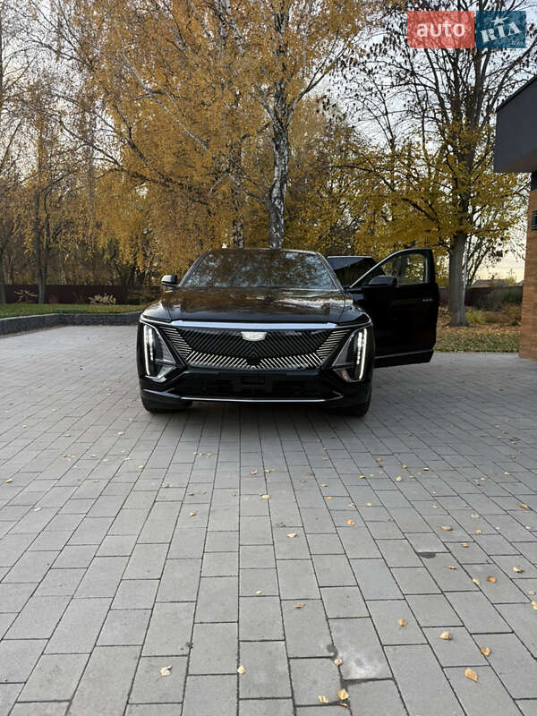 Позашляховик / Кросовер Cadillac Lyriq 2023 в Володимирі фото 12 Позашляховик / Кросовер Cadillac Lyriq 2023 в Володимирі