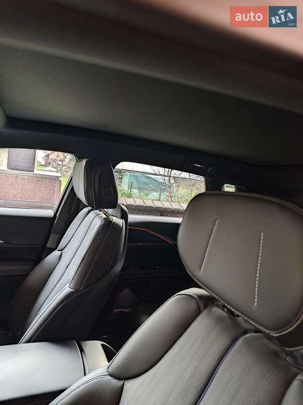 Внедорожник / Кроссовер Cadillac Lyriq 2023 в Львове фото 10 Внедорожник / Кроссовер Cadillac Lyriq 2023 в Львове