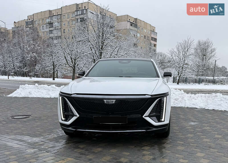Лифтбек Cadillac Lyriq 2024 в Львове