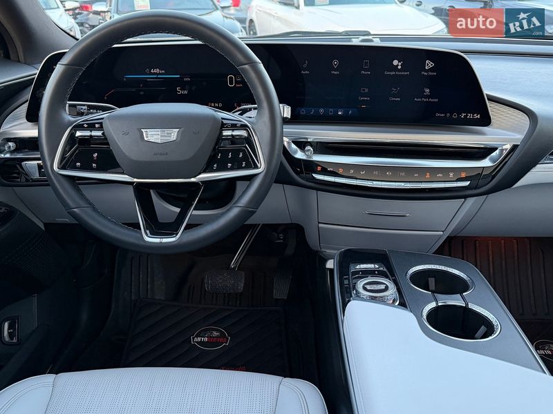 Внедорожник / Кроссовер Cadillac Lyriq 2023 в Харькове