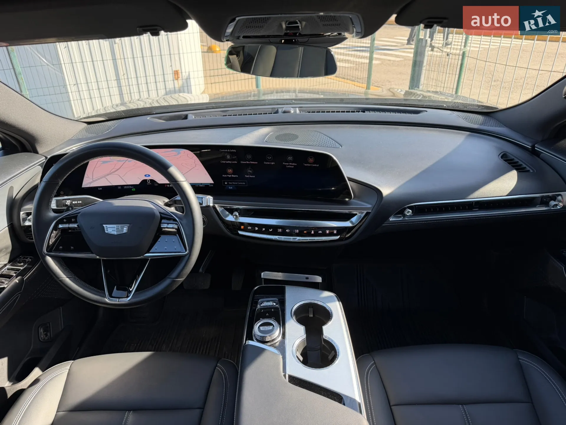 2023 Cadillac Lyriq - мініатюра 30