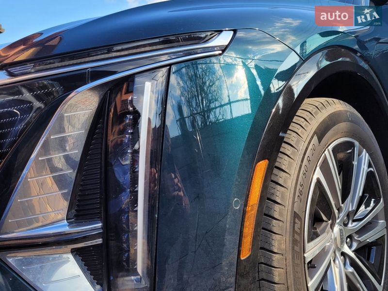 Внедорожник / Кроссовер Cadillac Lyriq 2024 в Киеве